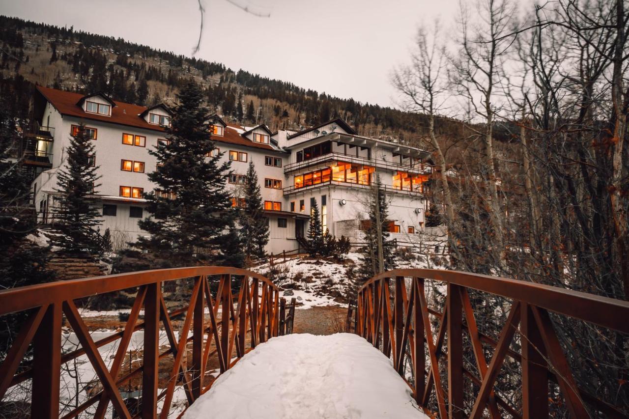 Monarch Mountain Hotel 3*
