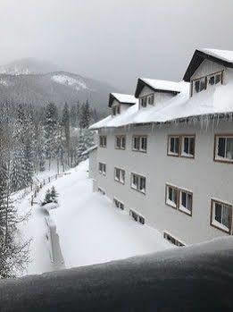 Monarch Mountain Hotel