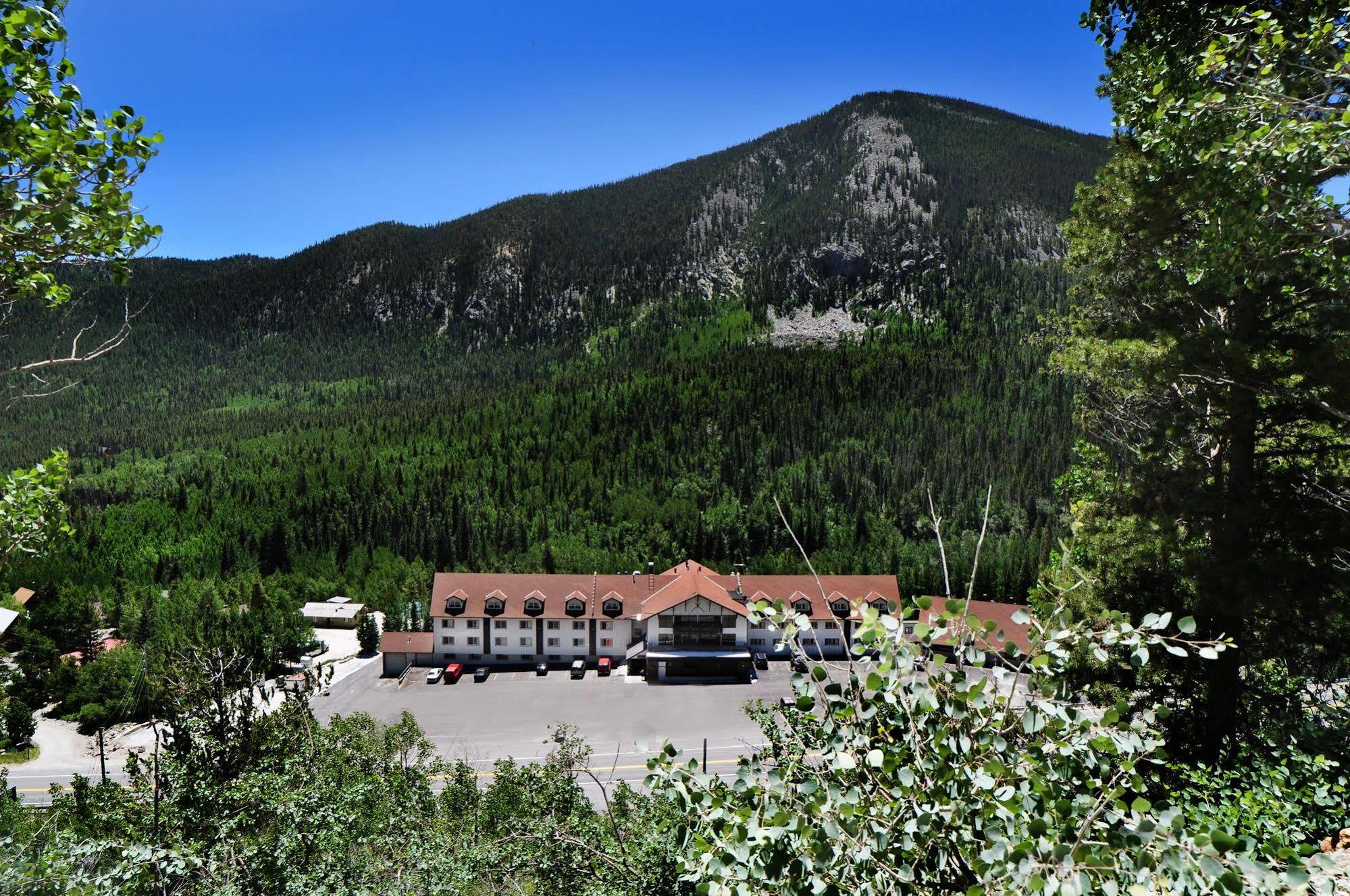 Hotel Monarch Mountain 3*